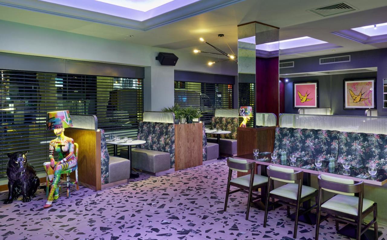 Nyx Hotel London Holborn By Leonardo Hotels Exterior foto The interior of the restaurant
